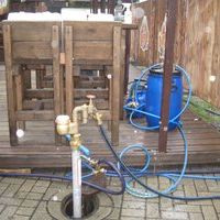 Desinfektion_Wasser_Verteiler_Schlauch_Kirmes